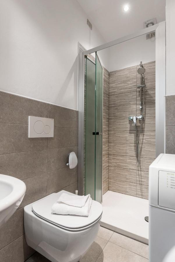 Flats4Rent Lucia Appartement Verona Buitenkant foto